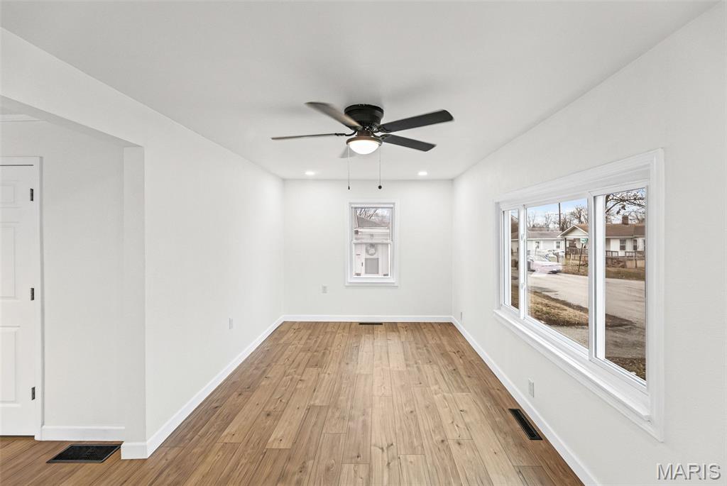 509 Stowell Avenue Alton, IL 62002 - Photo 8 of 28