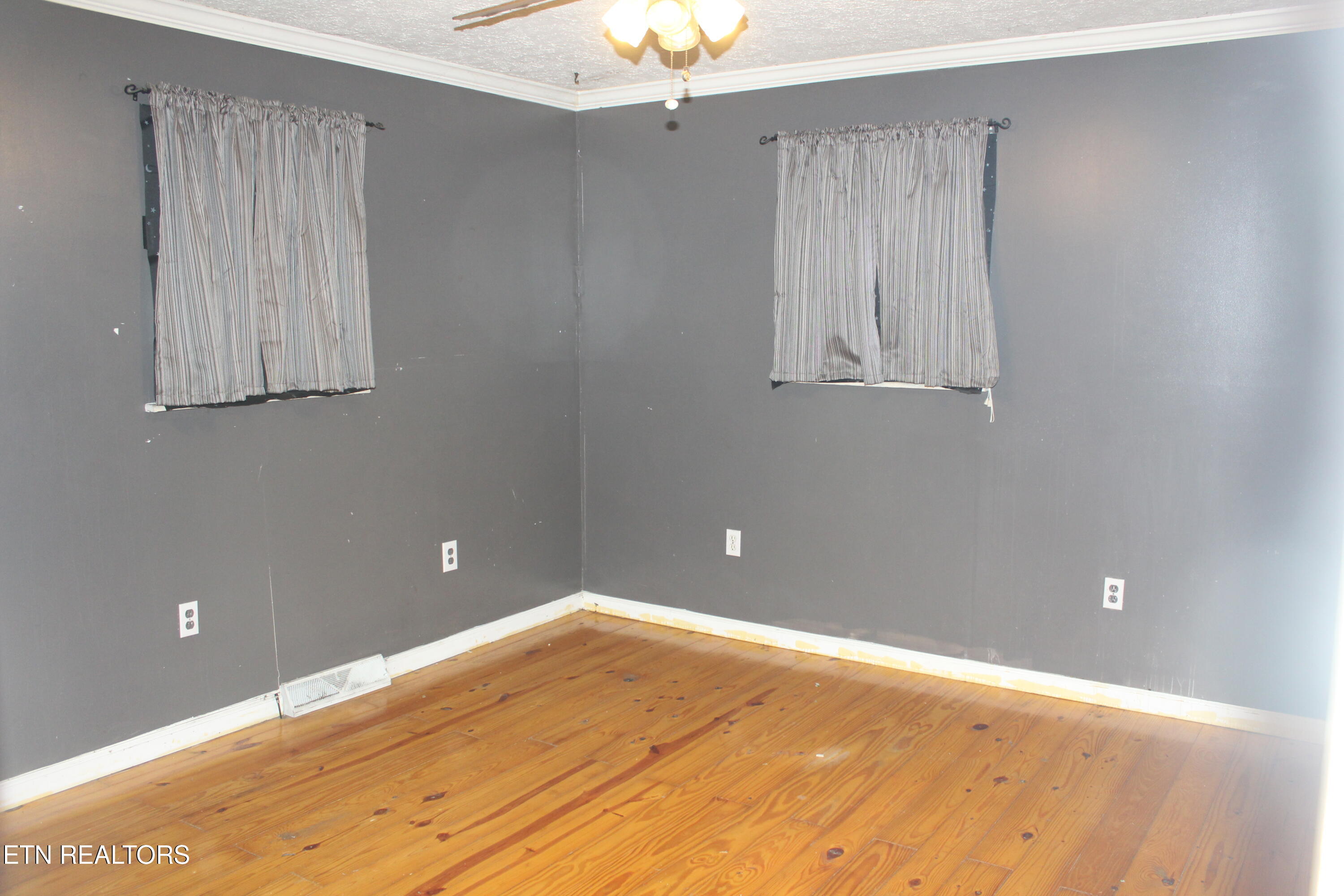 412 Jane Way Lane Jacksboro, TN 37757 - Photo 18 of 22 IMG_7292