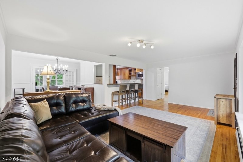 25 King George Road Warren, NJ 07059 - Photo 6 of 50