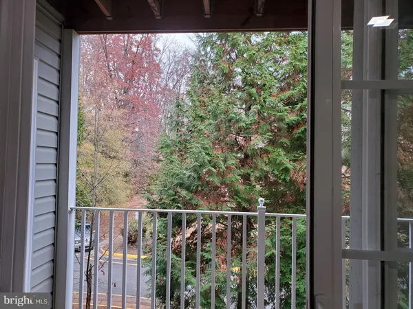 $2,000 | 503 Garrison Woods Drive, Unit 213, Stafford, VA 22556