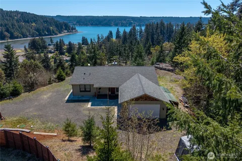 $679,500 | 151 Northeast Myrlis Joy Drive, Tahuya, WA 98588