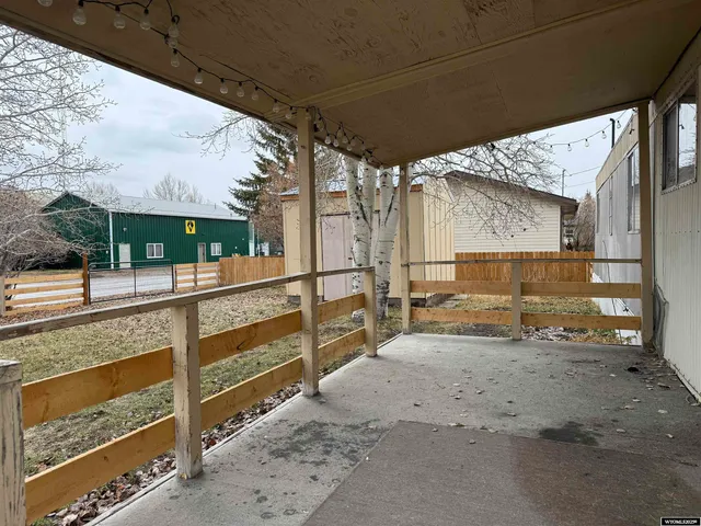 $50,000 | 15 Brilliant Street, Diamondville, WY 83116