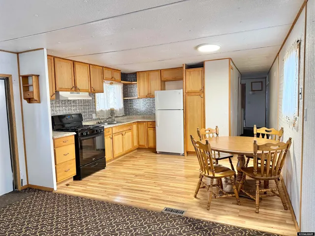 $50,000 | 15 Brilliant Street, Diamondville, WY 83116