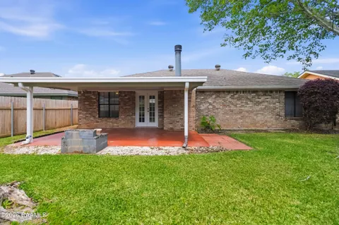$190,000 | 206 Open Meadows Drive, Lafayette, LA 70506