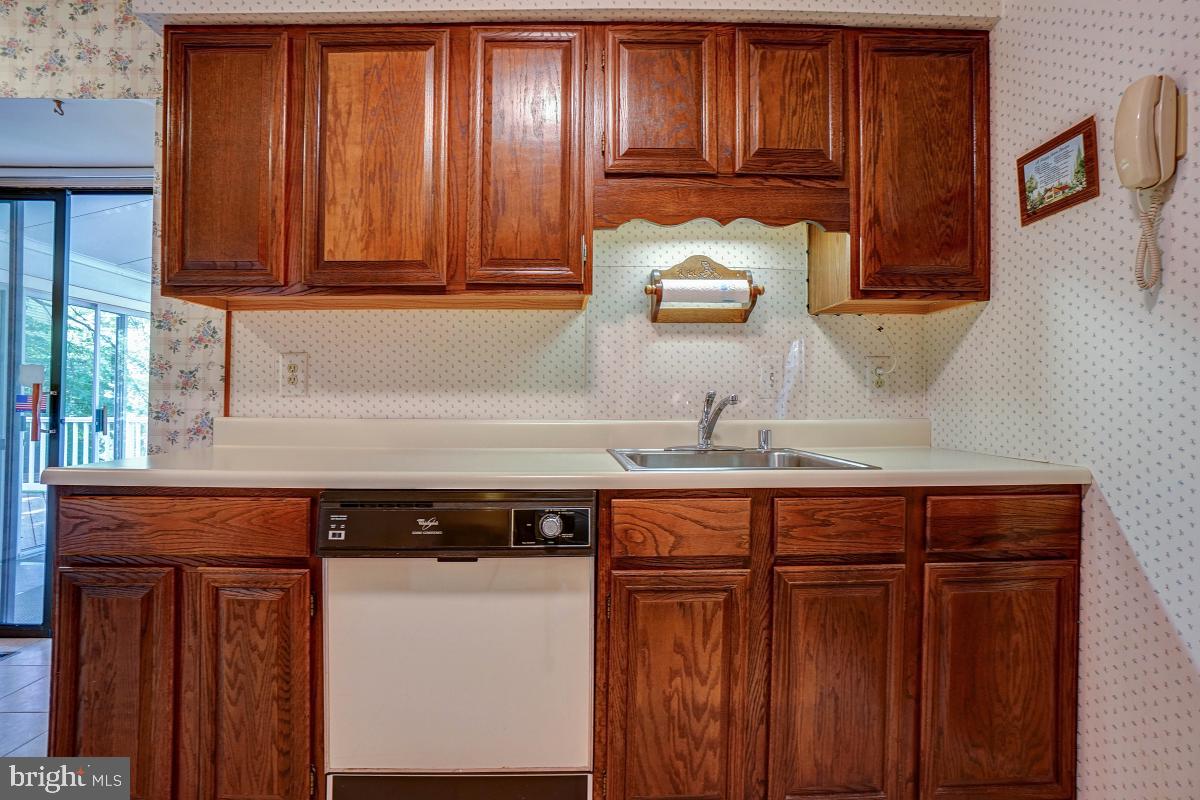 18 Ridge Heights Court Gaithersburg, MD 20879 - Photo 11 of 30