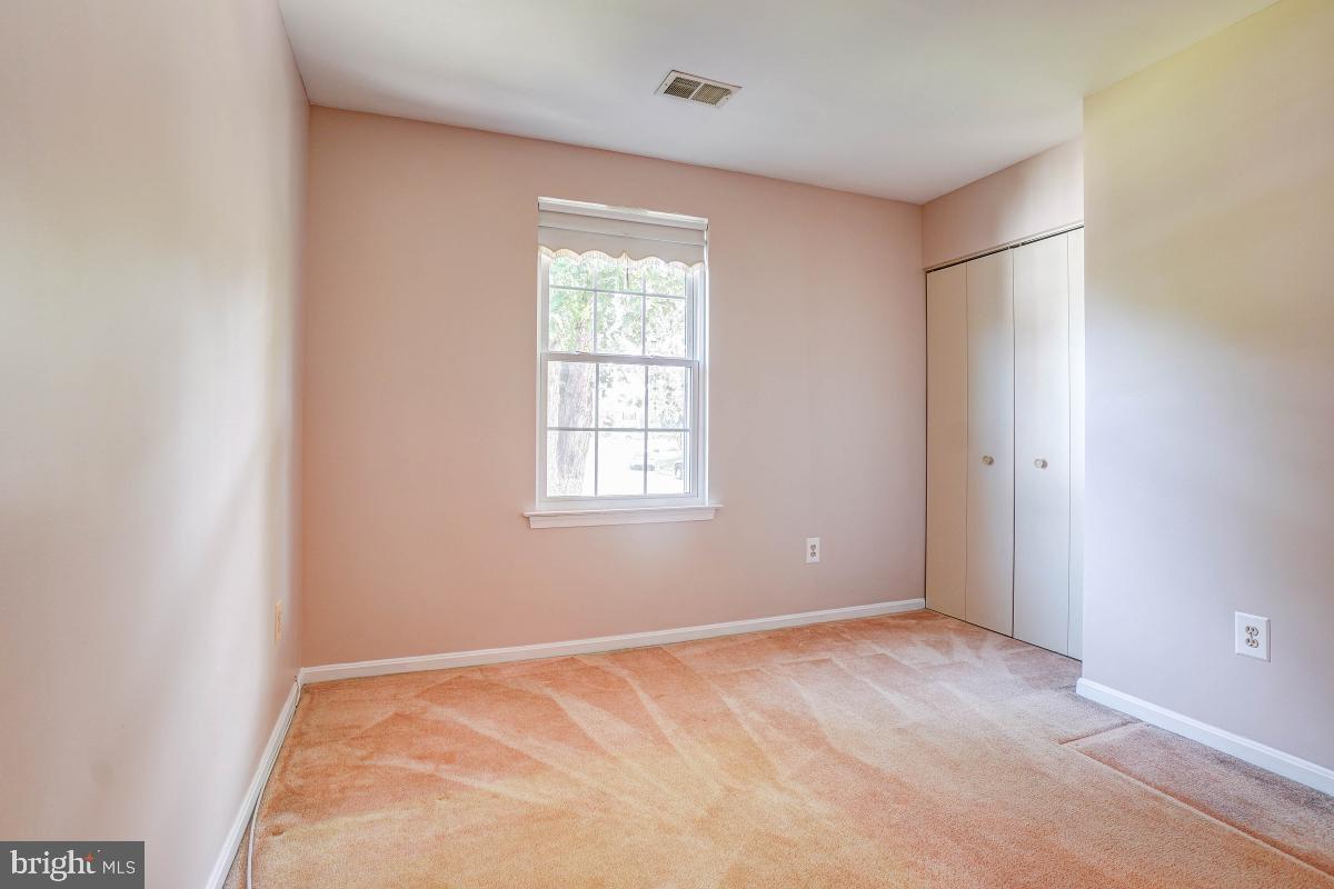 18 Ridge Heights Court Gaithersburg, MD 20879 - Photo 21 of 30