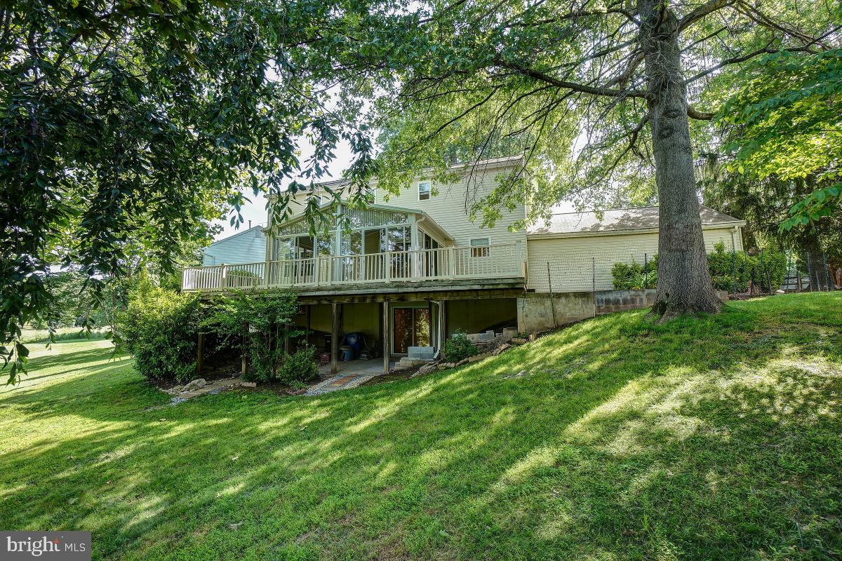 18 Ridge Heights Court Gaithersburg, MD 20879 - Photo 30 of 30