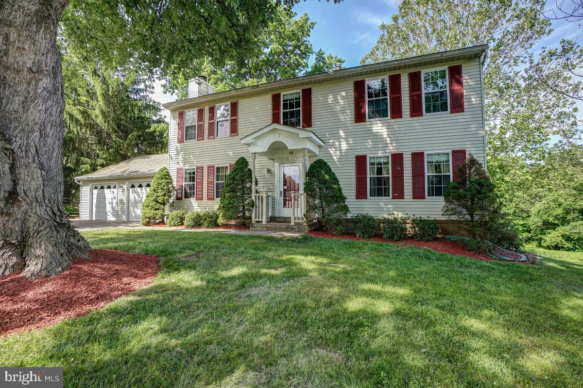 18 Ridge Heights Court Gaithersburg, MD 20879 - Photo 3 of 30