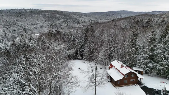 $649,000 | 441 West Unity Road, Claremont, NH 03743