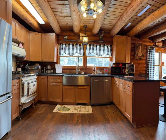 $649,000 | 441 West Unity Road, Claremont, NH 03743