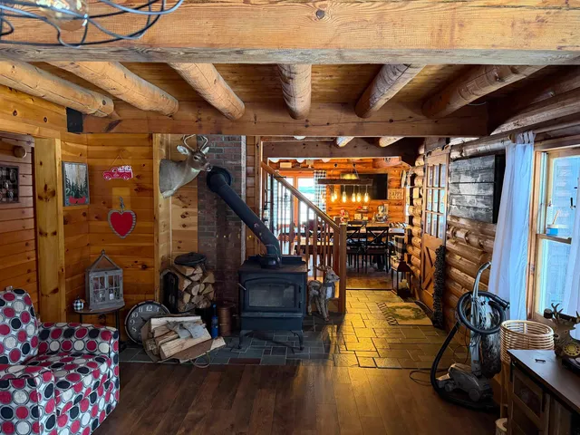 $649,000 | 441 West Unity Road, Claremont, NH 03743