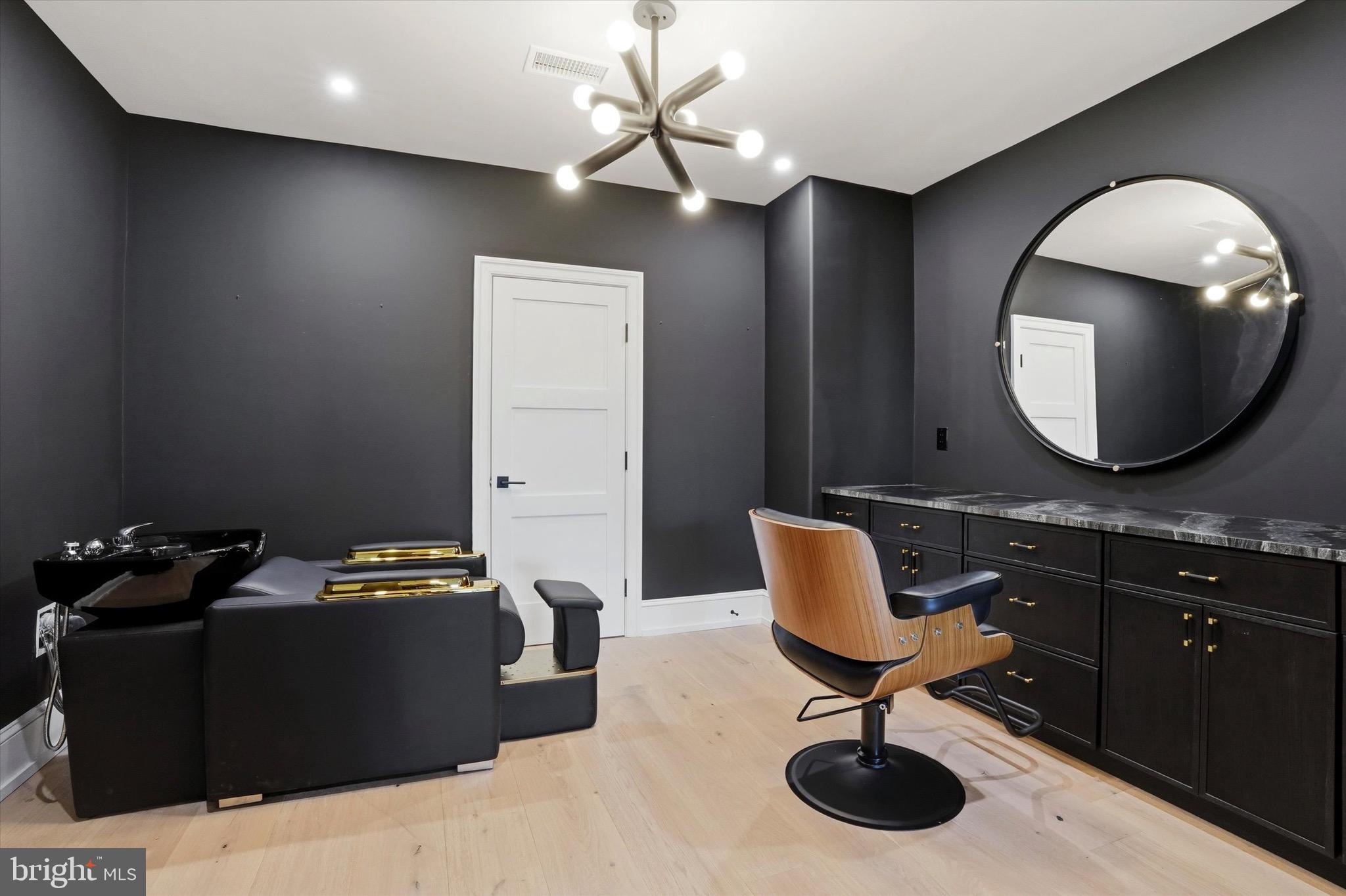 1300 Valley Road Villanova, PA 19085 - Photo 66 of 75 Salon