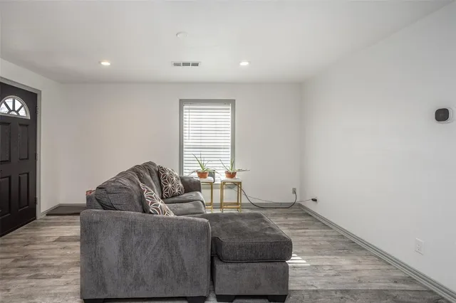 $220,000 | 313 Fair Avenue, Gainesville, TX 76240