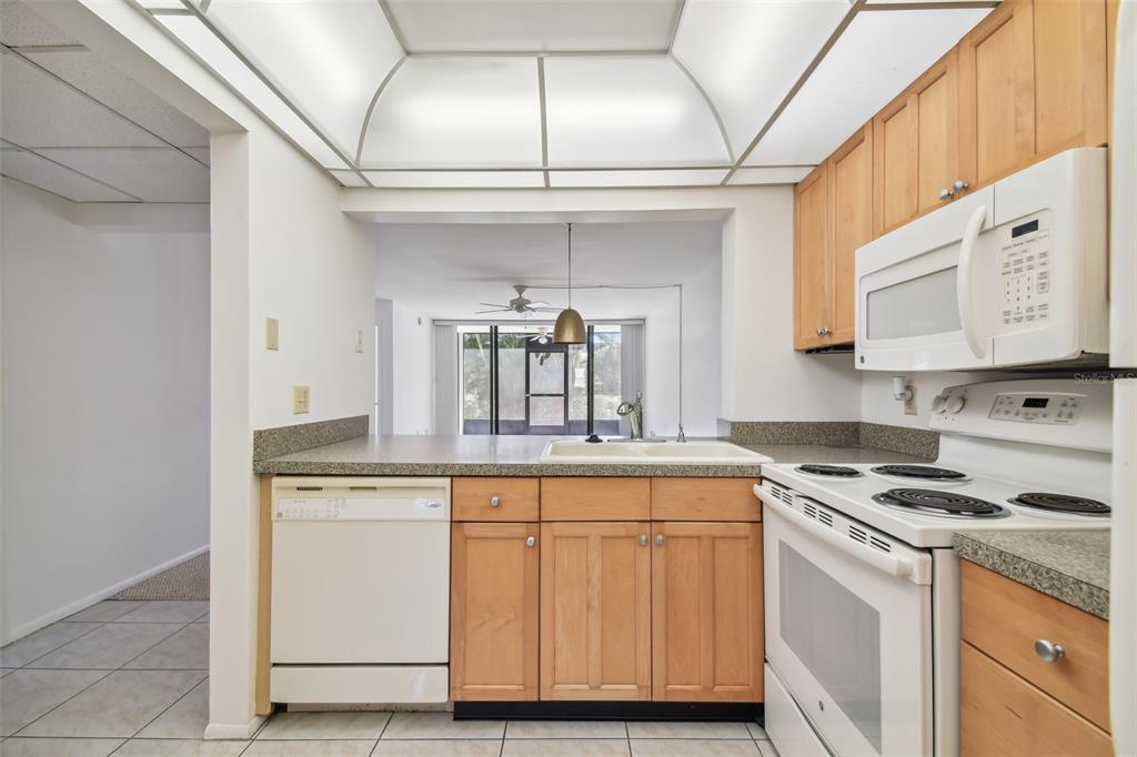 12300 Vonn Road, Unit 3102 Largo, FL 33774 - Photo 16 of 26