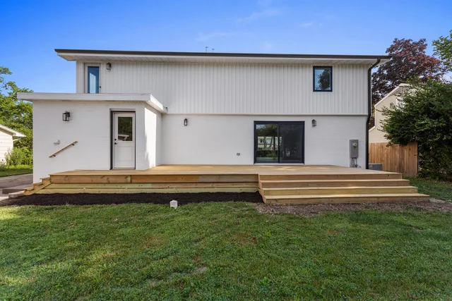 $499,900 | 1205 Broadmoor Drive, Champaign, IL 61821