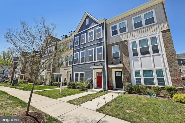 $430,000 | 6929 Waterbury Place, Bryans Road, MD 20616