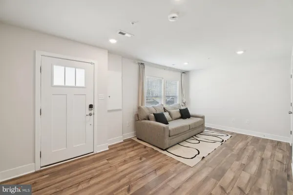 $430,000 | 6929 Waterbury Place, Bryans Road, MD 20616