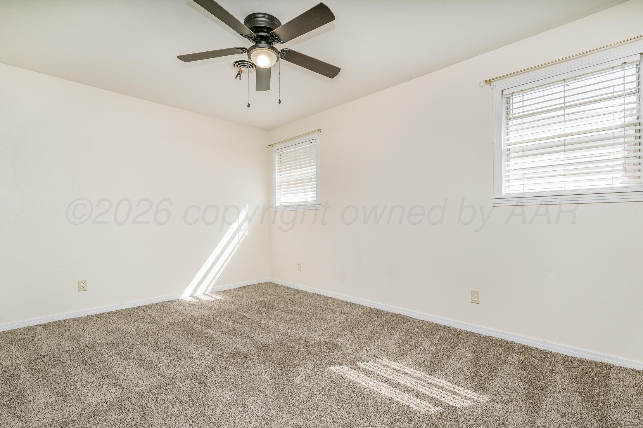 5408 George Terrace Amarillo, TX 79106 - Photo 23 of 26 a view of a big room with carpet