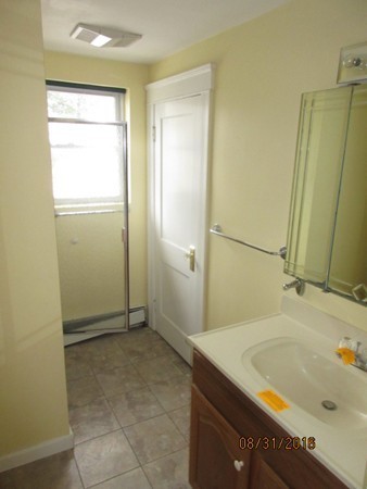 181 Sunderland Road Worcester, MA 01604 - Photo 8 of 10 Gallery Image 8