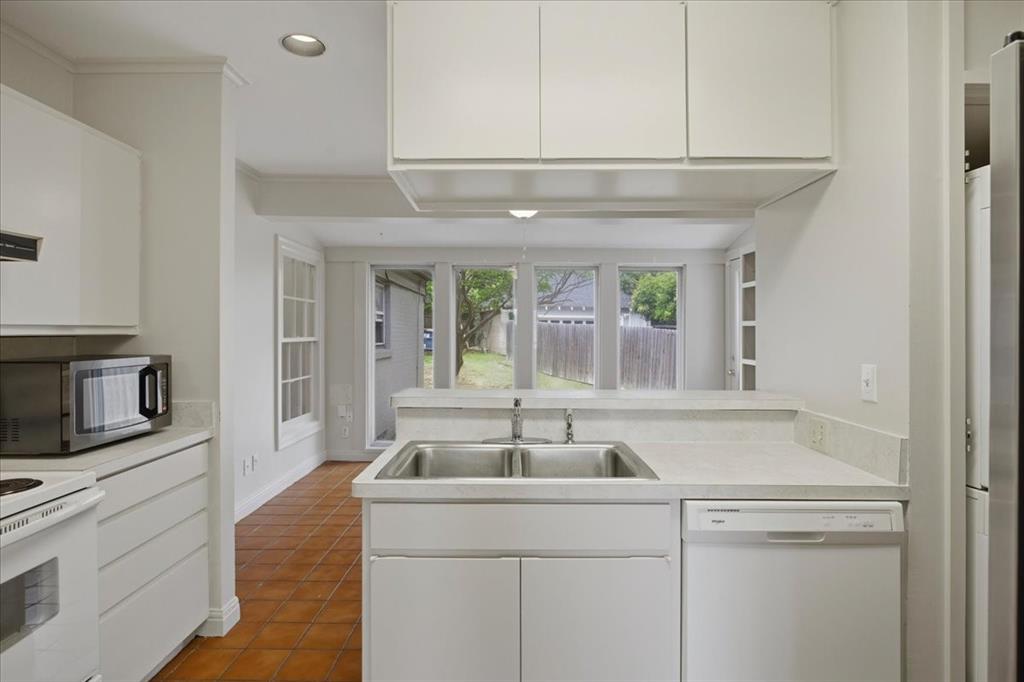 3101 Westcliff Road West Fort Worth, TX 76109 - Photo 14 of 30