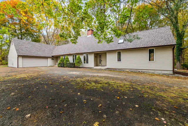 $579,000 | 11 Neck Road, Old Lyme, CT 06371