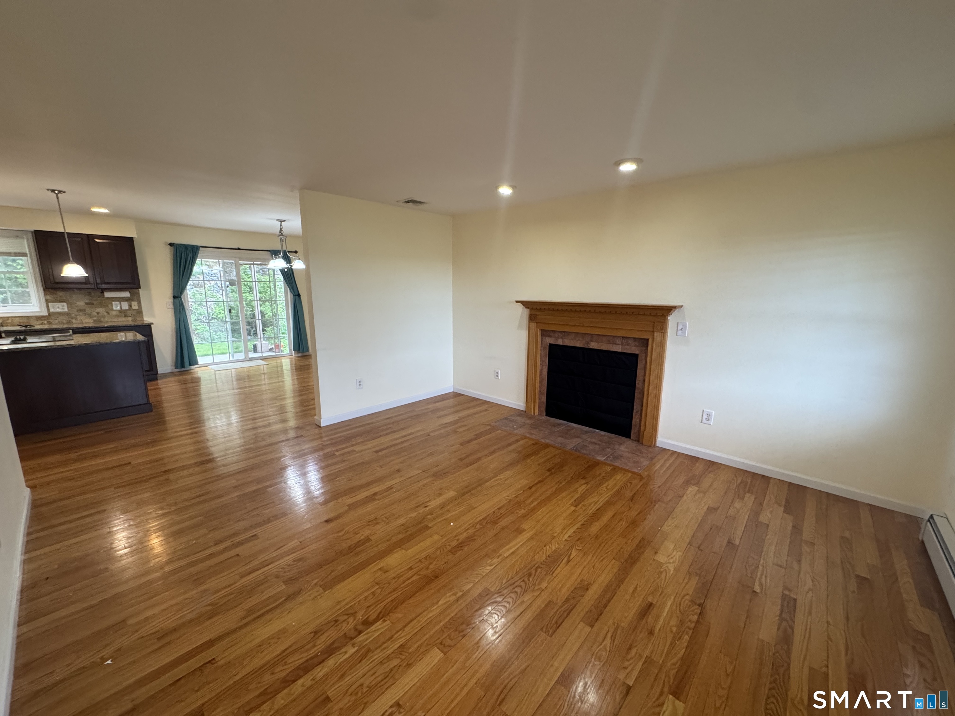 32 Tyler Hill Road Naugatuck, CT 06770 - Photo 7 of 27