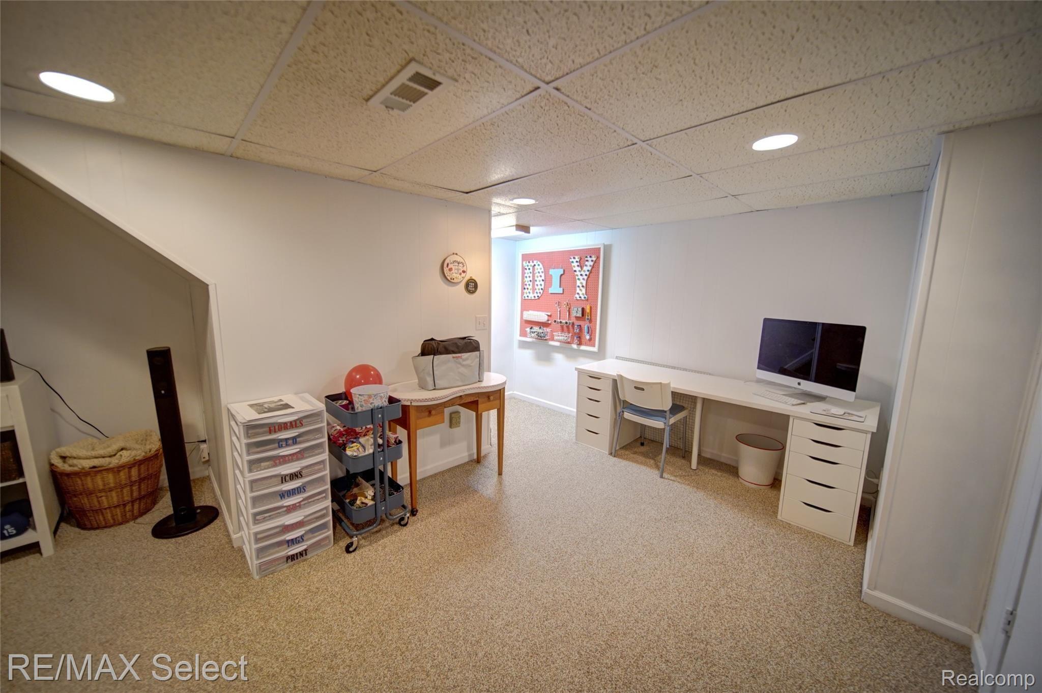 11941 Townline Road Grand Blanc, MI 48439 - Photo 21 of 52 11941 Townline Road 79.jpg