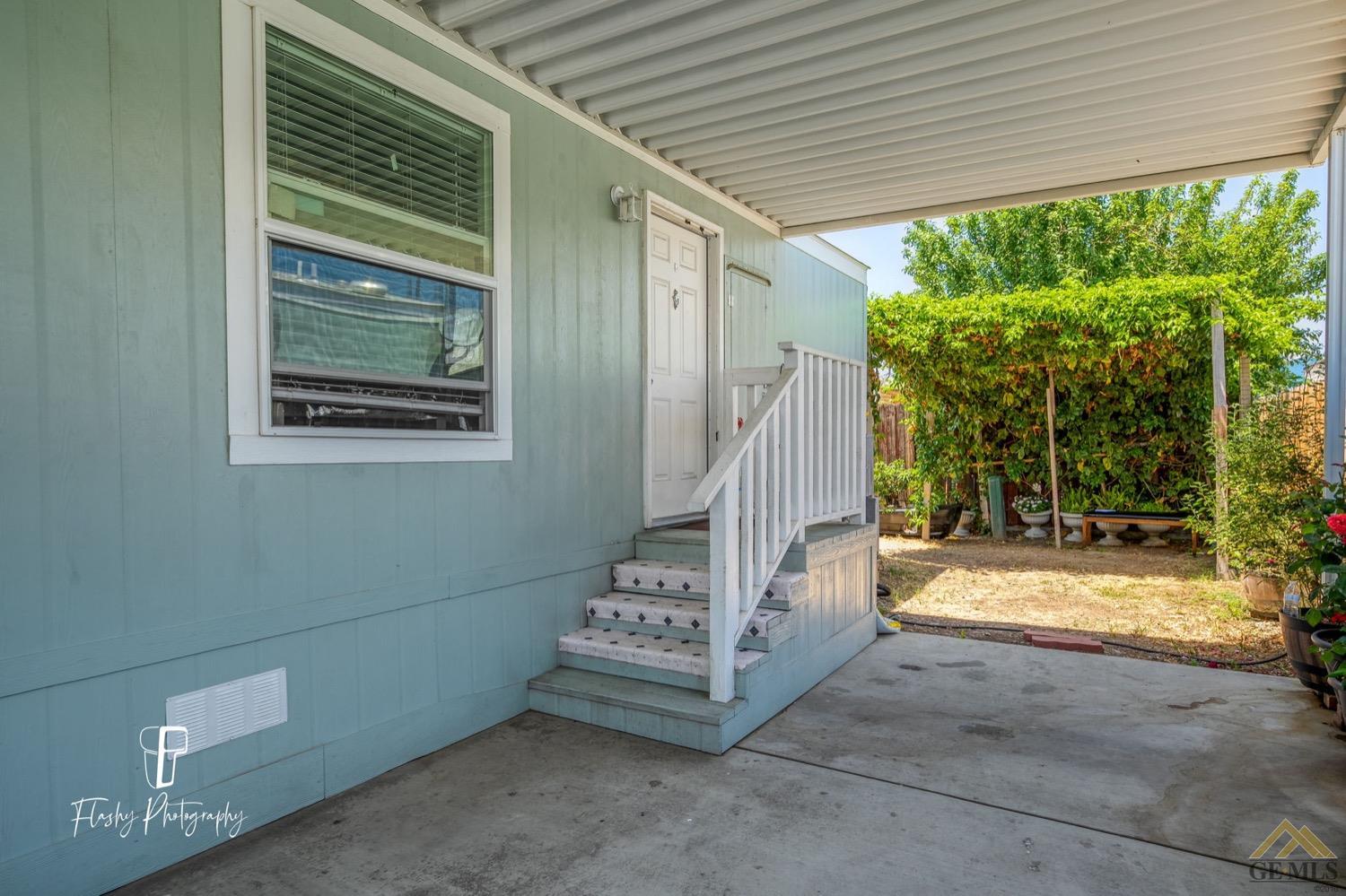 Undisclosed Address Bakersfield, CA 93308 - Photo 29 of 32 a view of outdoor space and porch