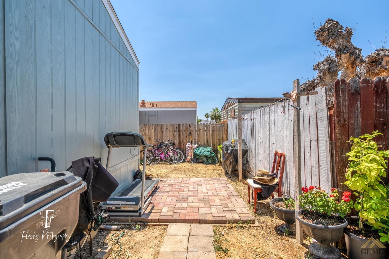 Undisclosed Address Bakersfield, CA 93308 - Photo 31 of 32 a view of outdoor space yard and patio