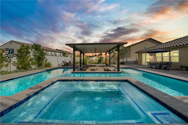 $759,900 | 34642 Sawtooth Court, Murrieta, CA 92563