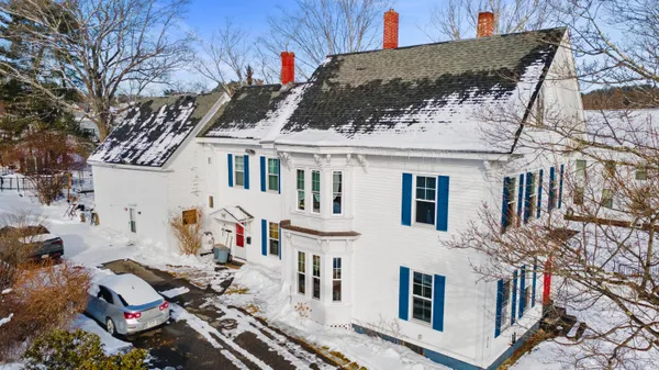 $365,000 | 386 Front Street, Richmond, ME 04357