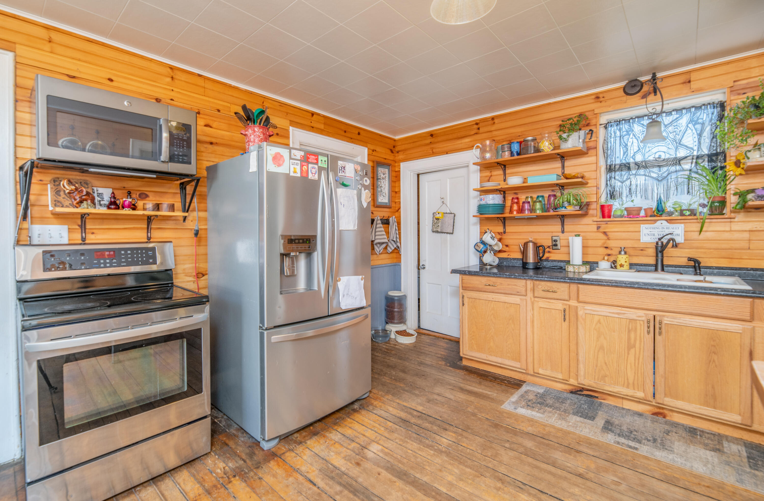 386 Front Street Richmond, ME 04357 - Photo 24 of 43 Kitchen