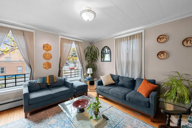 $370,000 | 386 Front Street, Richmond, ME 04357