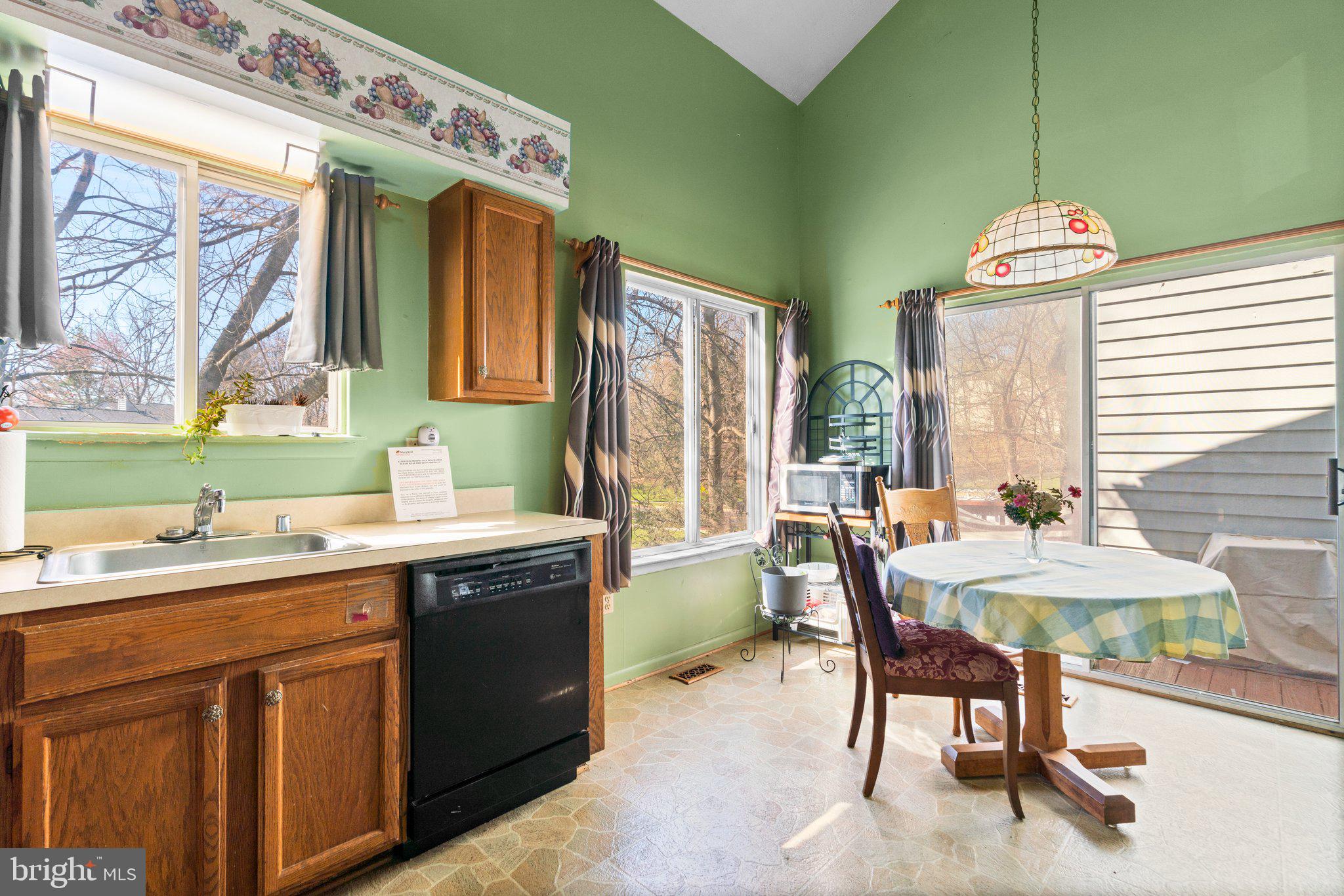 5427 Vantage Point Road, Unit 2 Columbia, MD 21044 - Photo 10 of 34 Gallery Image 10