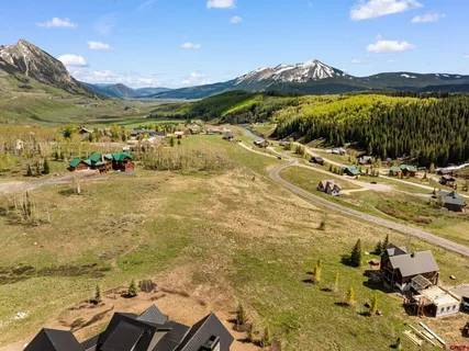 $450,000 | 286 Meadow Drive, Crested Butte, CO 81224