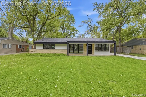 $2,950 | 2483 Walce Drive, West Bloomfield, MI 48324