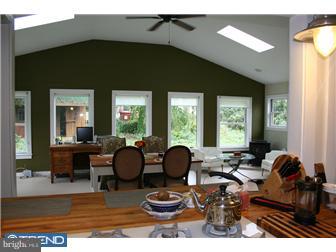525 Filbert Road Oreland, PA 19075 - Photo 3 of 12