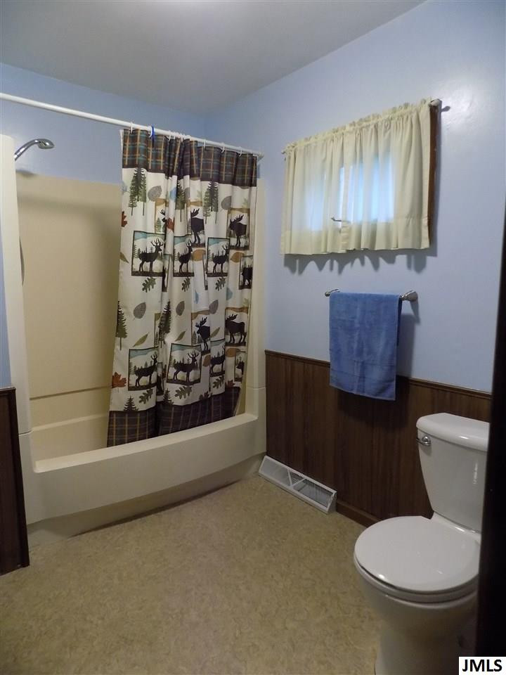 9861 North Gibbs Road Springport, MI 49284 - Photo 15 of 26 Photo 15