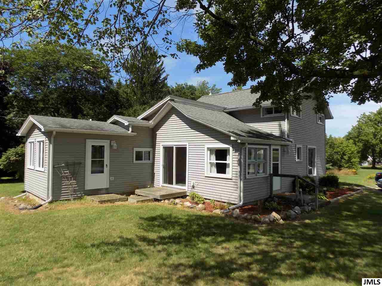 9861 North Gibbs Road Springport, MI 49284 - Photo 3 of 26 Photo 3