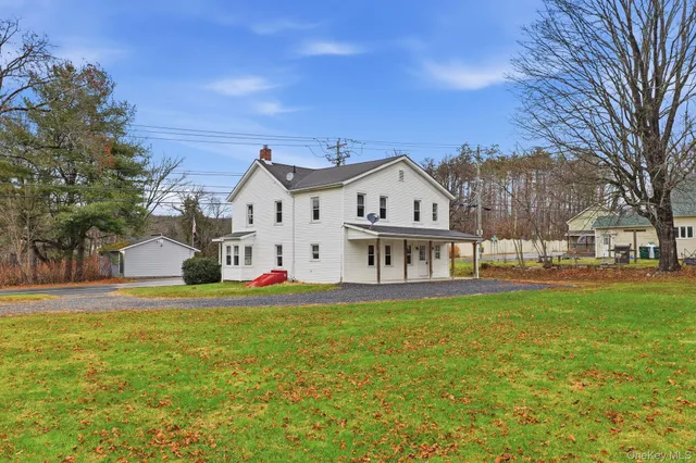 $2,700 | 708 Burlingham Road, Bloomingburg, NY 12721