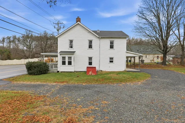 $2,700 | 708 Burlingham Road, Bloomingburg, NY 12721