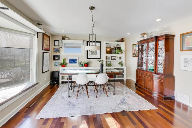 $625,000 | 315 South Oak Street, Palatine, IL 60067