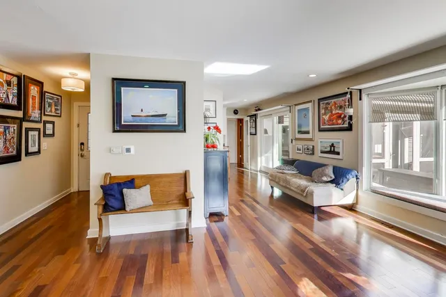 $625,000 | 315 South Oak Street, Palatine, IL 60067