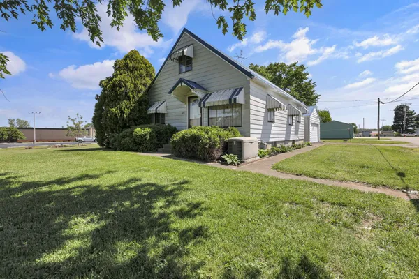$199,900 | 300 North Johns Street, Amanda, OH 43102