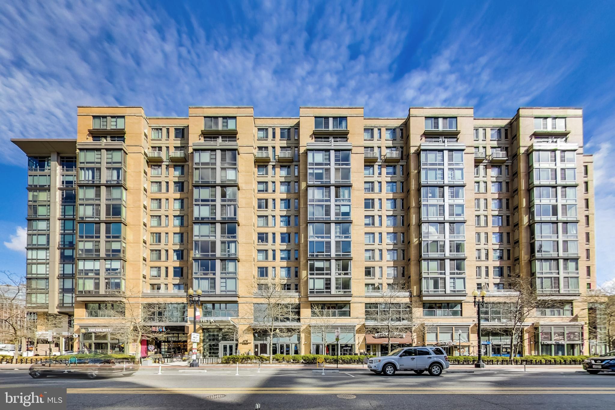 475 K Street Northwest, Unit 919 Washington, DC 20001 - Photo 2 of 43 a building view