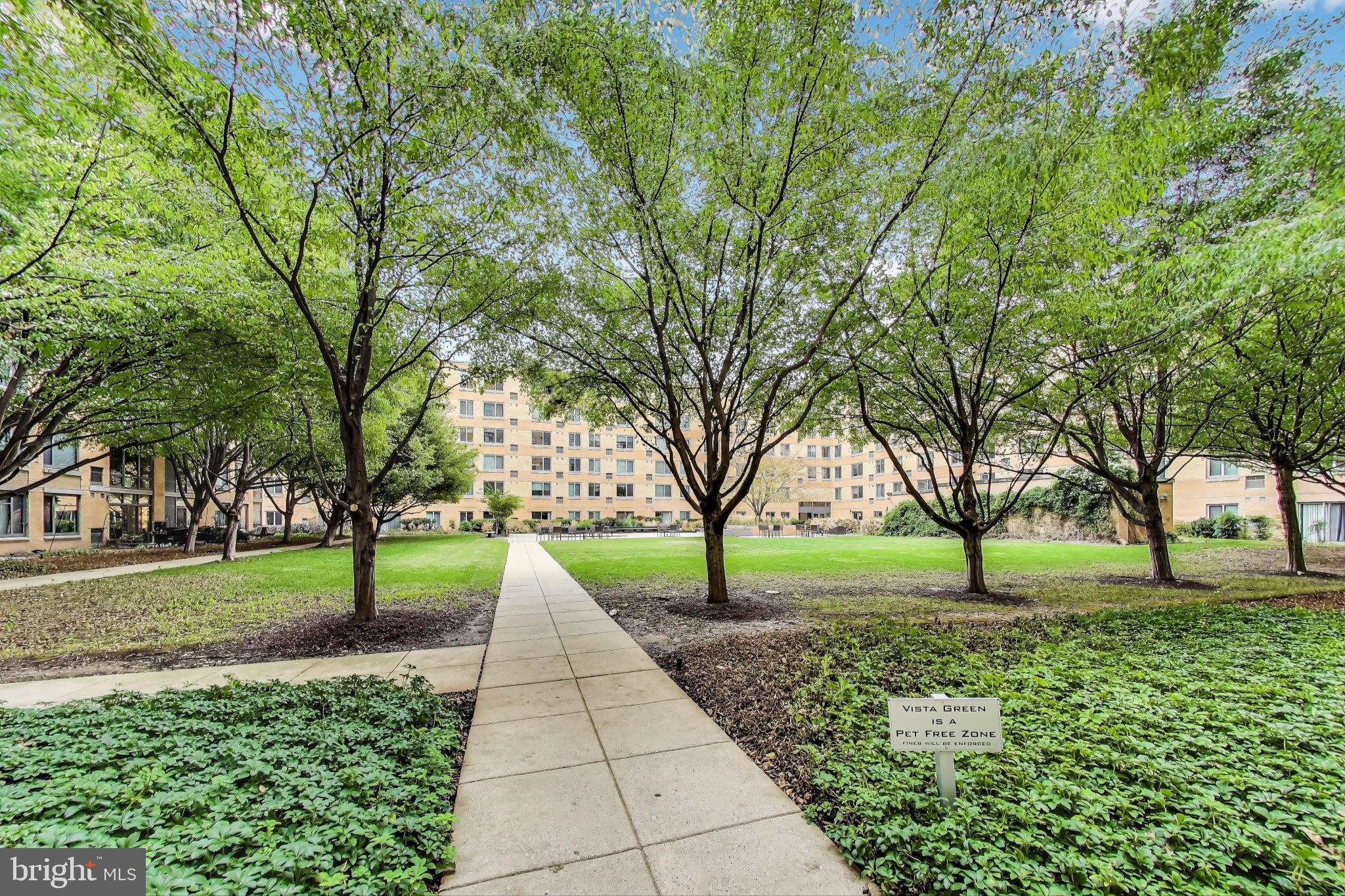 475 K Street Northwest, Unit 919 Washington, DC 20001 - Photo 34 of 43 a view of park with trees