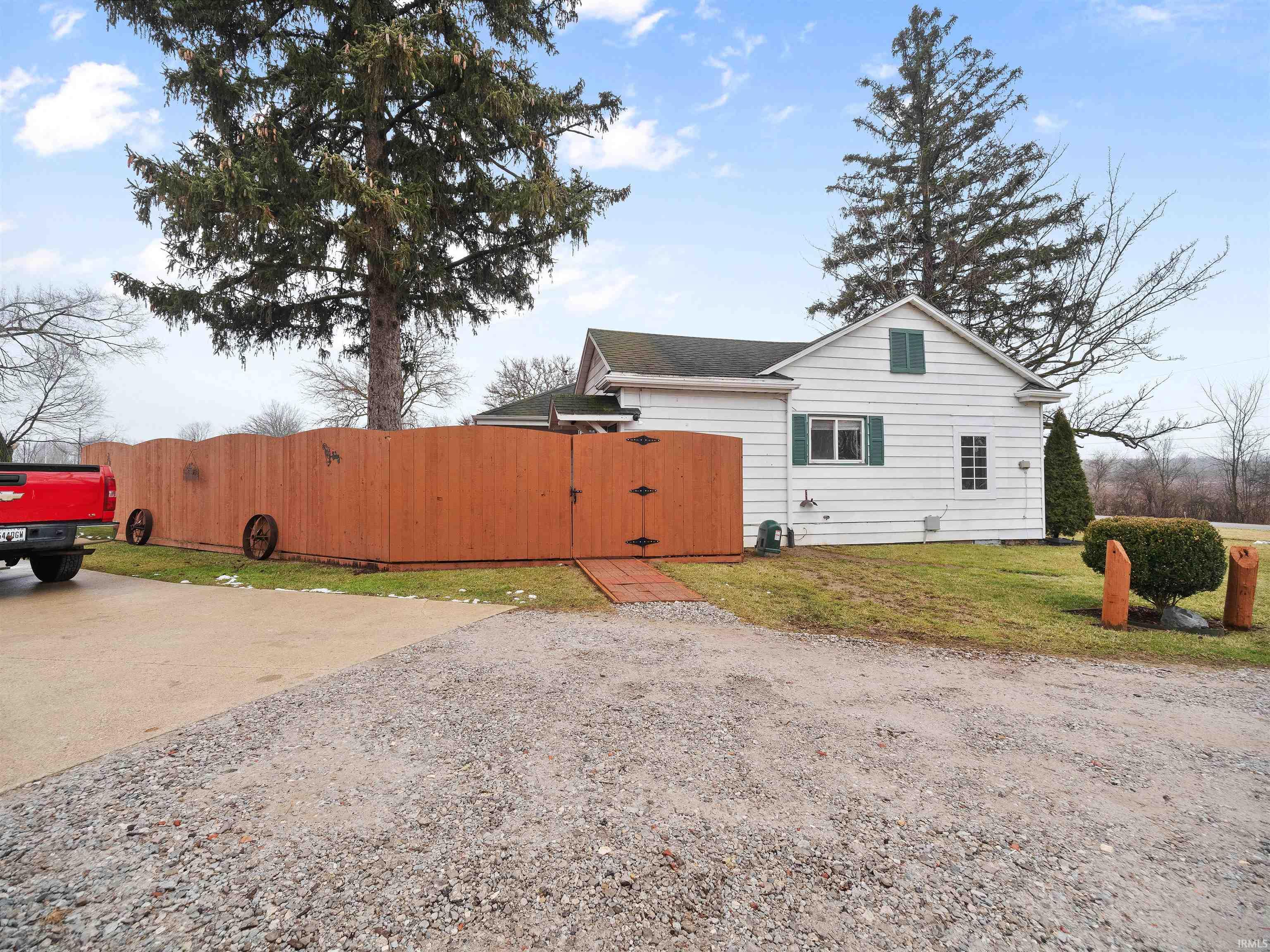 2624 Kroemer Road Fort Wayne, IN 46818 - Photo 11 of 35