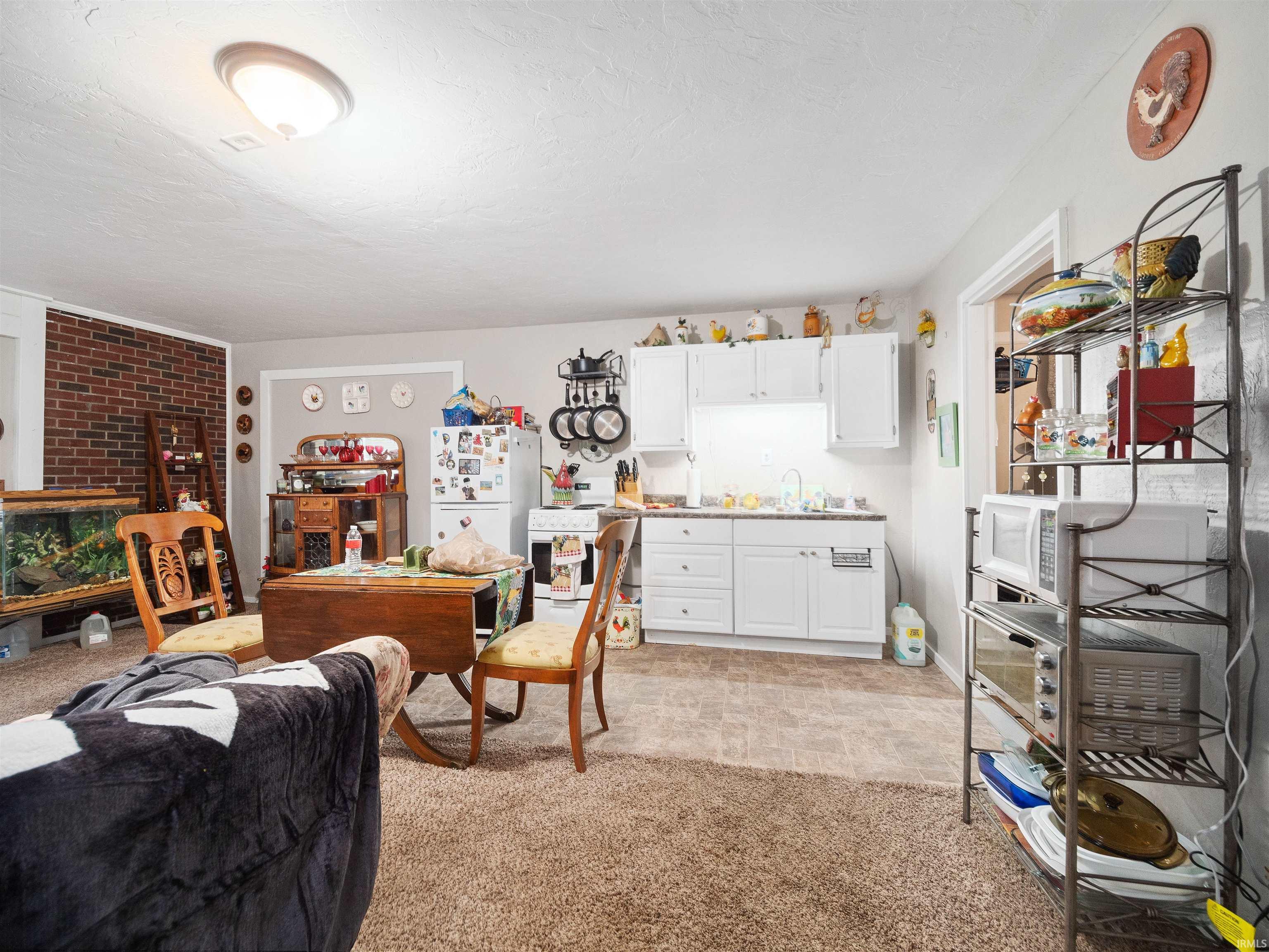 2624 Kroemer Road Fort Wayne, IN 46818 - Photo 18 of 35
