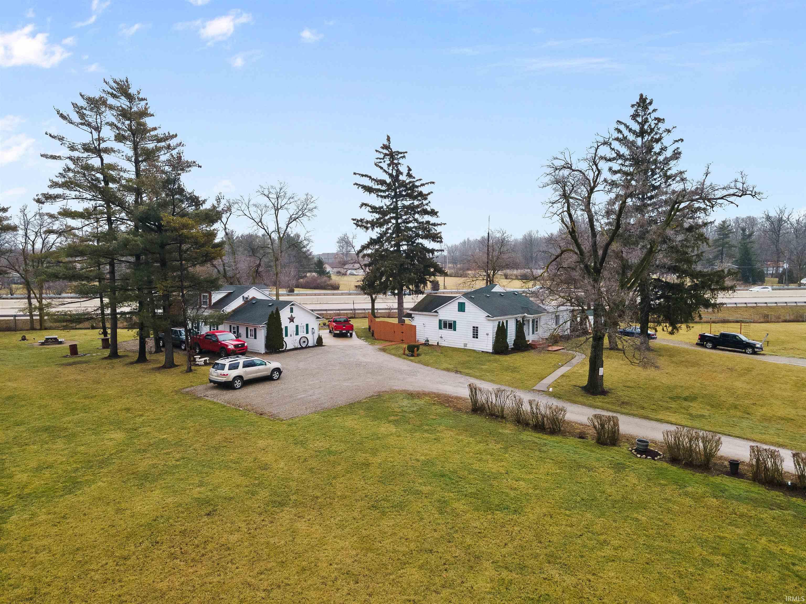 2624 Kroemer Road Fort Wayne, IN 46818 - Photo 2 of 35