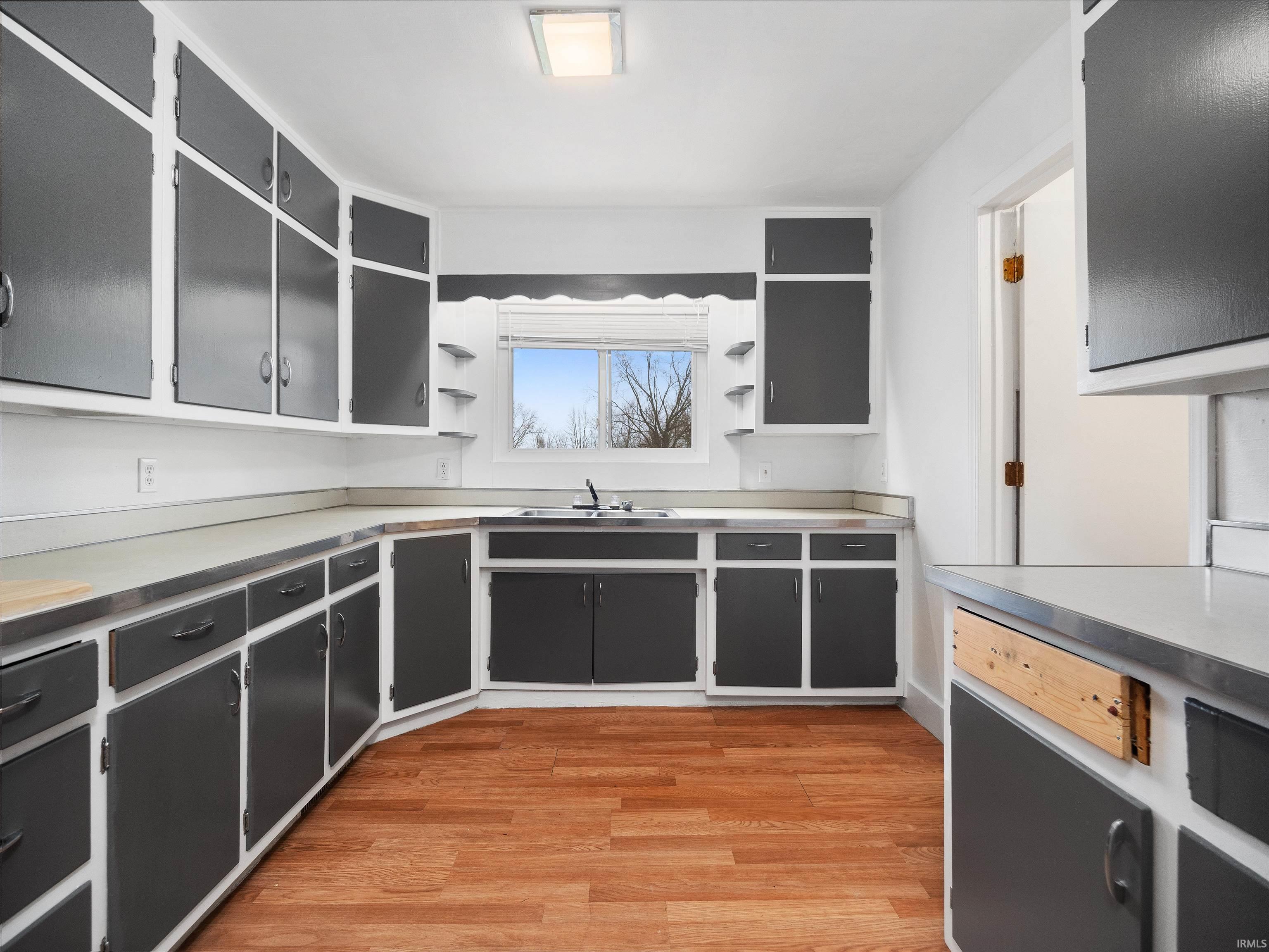 2624 Kroemer Road Fort Wayne, IN 46818 - Photo 21 of 35